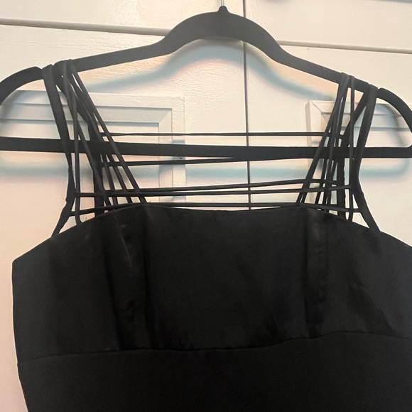 Elegant Long black evening gown size small - Picture 8 of 8